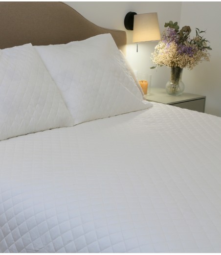 Colcha bouti lisa blanca